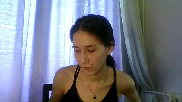 Snapshot of NickiKisinger chatting on July 19, 2026, 7:06 am NickiKisinger online show from July 19, 2026, 7:06 am