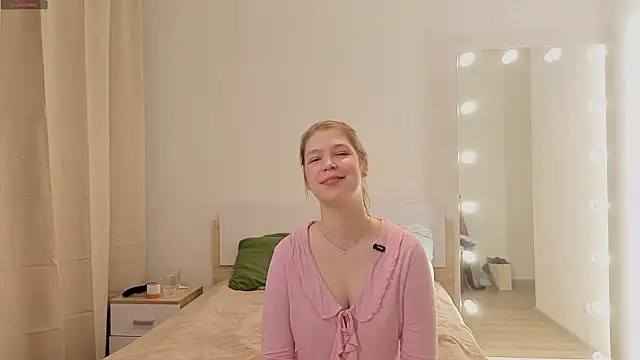 Snapshot of flowernnet chatting on March 11, 2026, 2:27 am flowernnet online show from March 11, 2026, 2:27 am