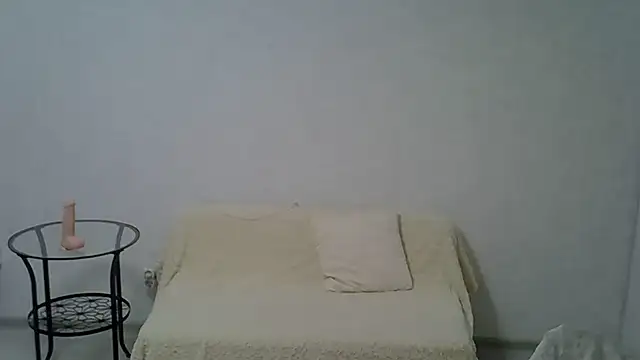 Snapshot of Opaldream chatting on June 22, 2026, 8:17 pm Opaldream online show from June 22, 2026, 8:17 pm