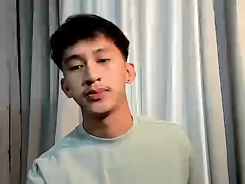 Snapshot of _andrie69_ chatting on April 18, 2026, 11:45 am andrie69 online show from April 18, 2026, 11:45 am