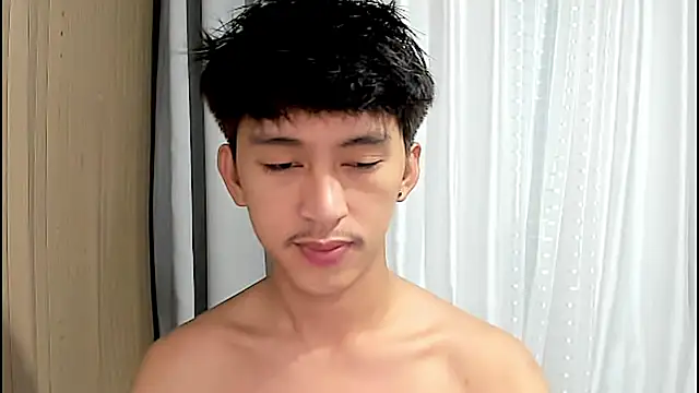  andrie69  online show from April 7, 2026, 7:15 pm