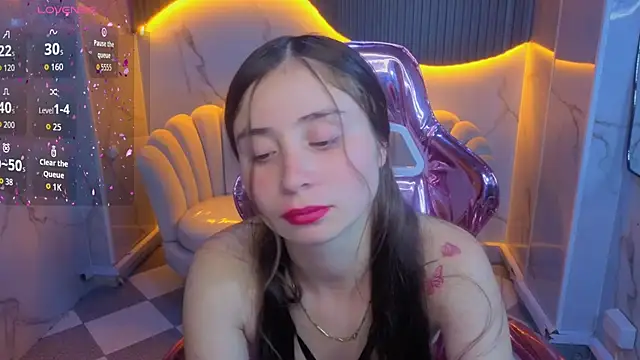 Ariana18 b online show from July 9, 2026, 1:10 pm