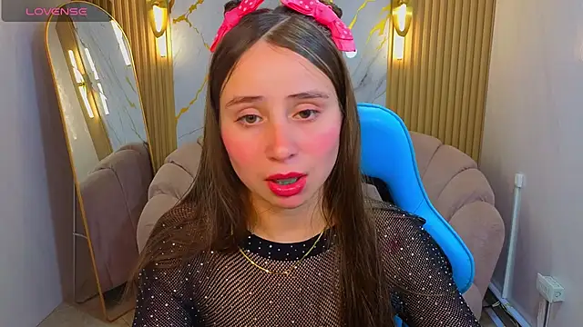 Snapshot of Ariana18_b chatting on March 20, 2026, 12:50 pm Ariana18 b online show from March 20, 2026, 12:50 pm