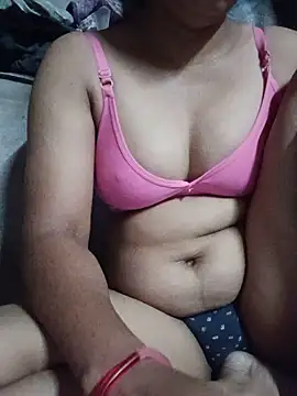 Annuhot143 online show from June 9, 2026, 12:11 am