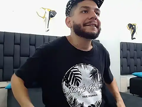 deyby hot online show from February 3, 2026, 7:41 pm