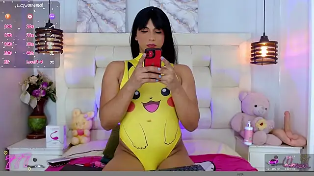 Sophia Valentina online show from June 12, 2026, 8:28 pm