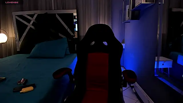 Snapshot of Magic_ivy chatting on February 10, 2026, 8:30 pm Magic ivy online show from February 10, 2026, 8:30 pm