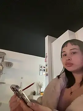 Just-Lilly online show from March 12, 2026, 11:14 am