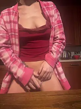 missgirl88 online show from February 24, 2026, 6:14 am