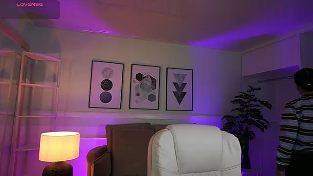 IvyGrabes online show from July 22, 2026, 11:34 am