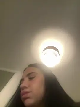 Snapshot of Nicole6421 chatting on March 5, 2026, 4:31 am Nicole6421 online show from March 5, 2026, 4:31 am