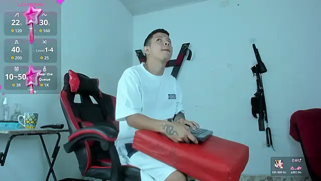 Snapshot of Steven_and_Camilo18 chatting on March 6, 2026, 11:16 am Steven and Camilo18 online show from March 6, 2026, 11:16 am