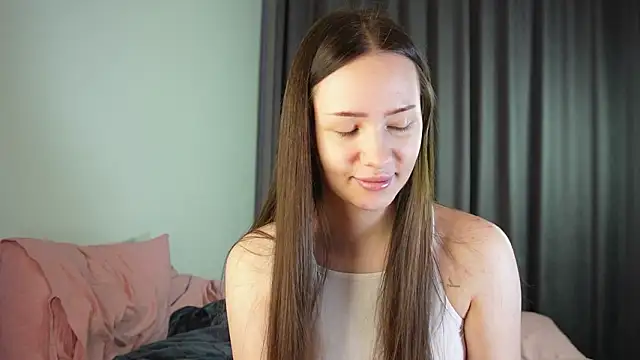 Murmella online show from March 12, 2026, 4:18 am