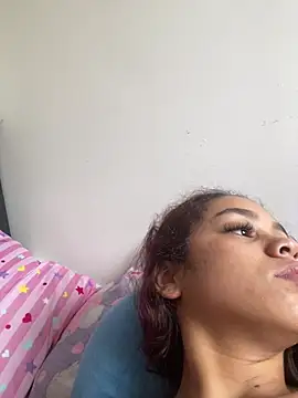 CarolineFyre online show from June 27, 2026, 11:38 am