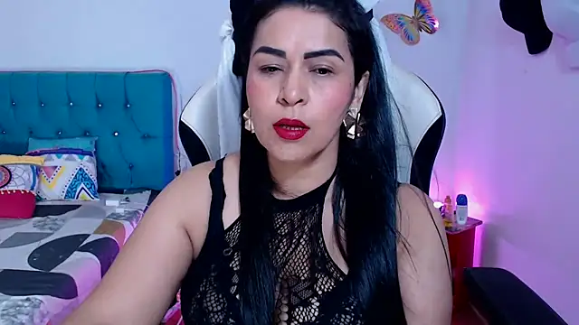 Snapshot of hotsweet-69 chatting on March 12, 2026, 5:24 am hotsweet-69 online show from March 12, 2026, 5:24 am