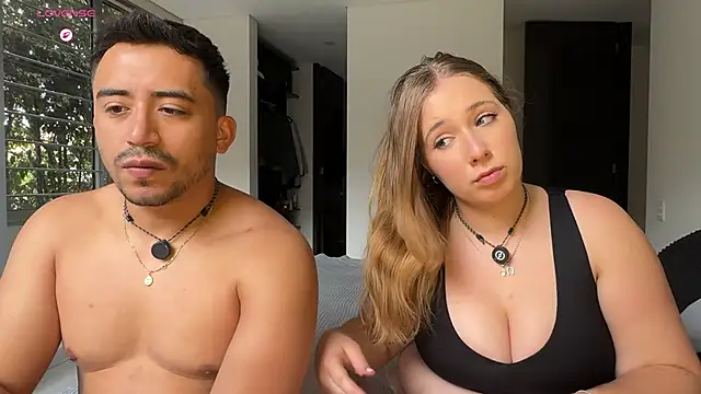 Sofii n Diego online show from May 30, 2026, 8:25 pm
