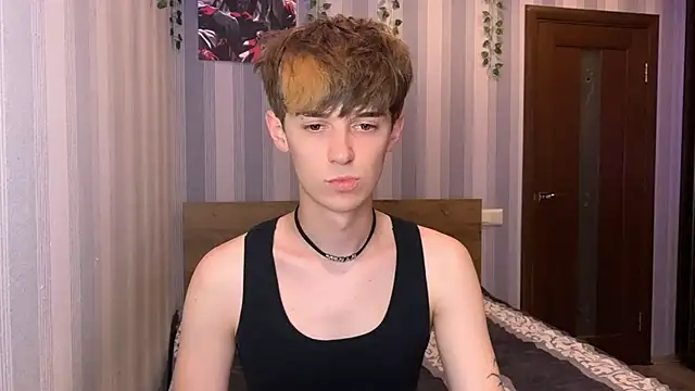 Sweet Dude online show from July 7, 2026, 8:12 pm