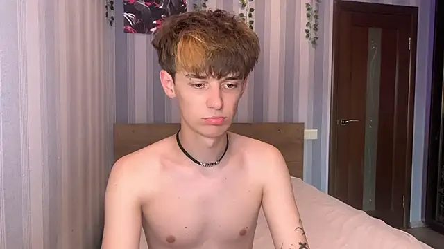 Sweet Dude online show from July 2, 2026, 4:57 pm