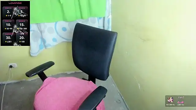 Snapshot of LuciaMiilf chatting on March 12, 2026, 4:55 pm LuciaMiilf online show from March 12, 2026, 4:55 pm