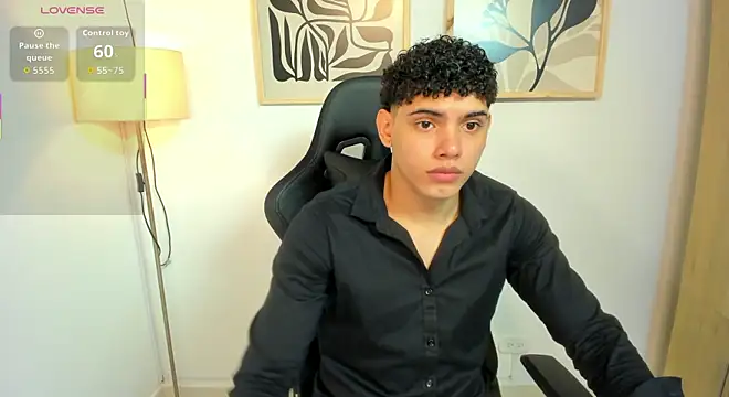 Snapshot of justin_payn14 chatting on June 26, 2026, 12:55 pm justin payn14 online show from June 26, 2026, 12:55 pm