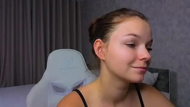ElizaPizza online show from May 25, 2026, 5:22 pm