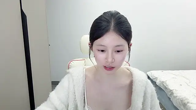 DYyyyyy-- online show from March 5, 2026, 12:24 pm