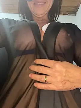 hotcasal69 online show from July 5, 2026, 2:16 am
