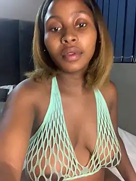 SexyLaylahx online show from February 7, 2026, 10:07 pm