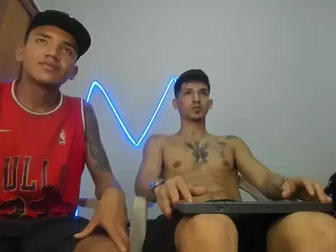 badboy420  online show from February 4, 2026, 1:33 am