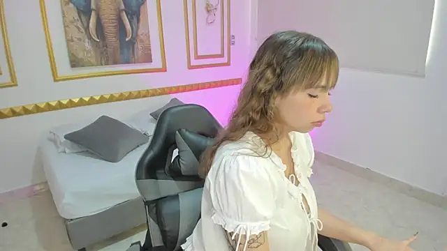 Snapshot of milaack_ chatting on February 26, 2026, 7:47 pm milaack online show from February 26, 2026, 7:47 pm