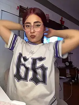 Snapshot of Natasha-Naughty- chatting on March 3, 2026, 9:55 pm Natasha-Naughty- online show from March 3, 2026, 9:55 pm