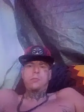 whitetrashsag420 online show from February 3, 2026, 8:19 am