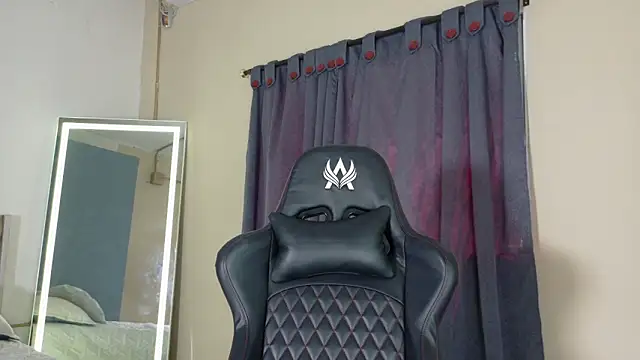 Snapshot of Alishaa_sweet chatting on June 12, 2026, 3:10 pm Alishaa sweet online show from June 12, 2026, 3:10 pm