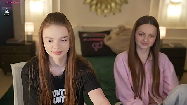 Snapshot of Zlata_Sky chatting on February 23, 2026, 3:45 pm Zlata Sky online show from February 23, 2026, 3:45 pm