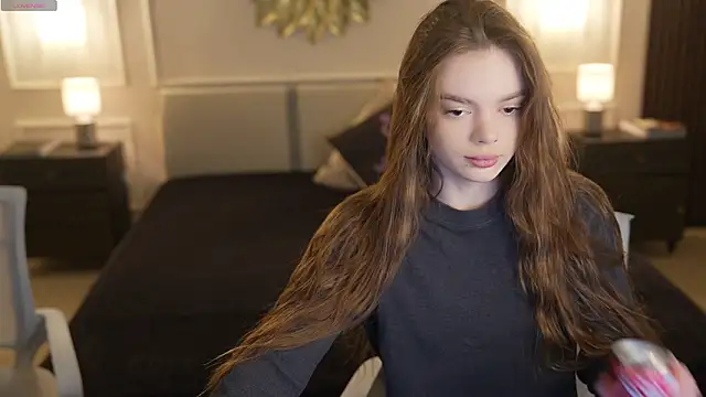 Snapshot of Zlata_Sky chatting on March 10, 2026, 8:02 pm Zlata Sky online show from March 10, 2026, 8:02 pm