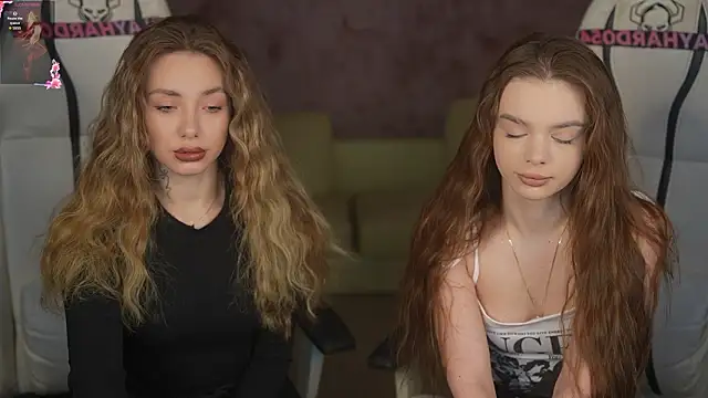 Snapshot of Zlata_Sky chatting on March 16, 2026, 4:10 pm Zlata Sky online show from March 16, 2026, 4:10 pm