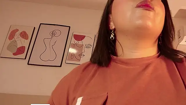 Sharlotte  1 online show from February 26, 2026, 11:32 am