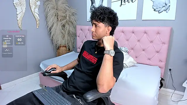 tebi bernal online show from February 4, 2026, 7:31 pm