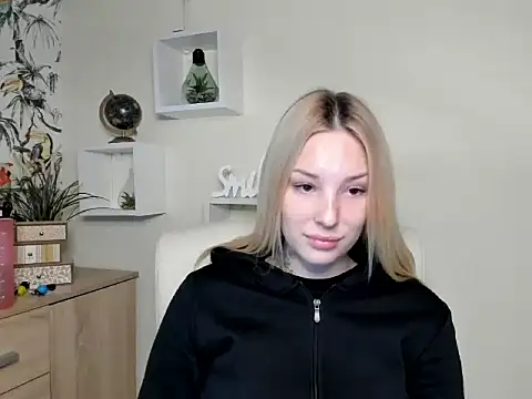 VelvetAngela online show from March 24, 2026, 6:46 am