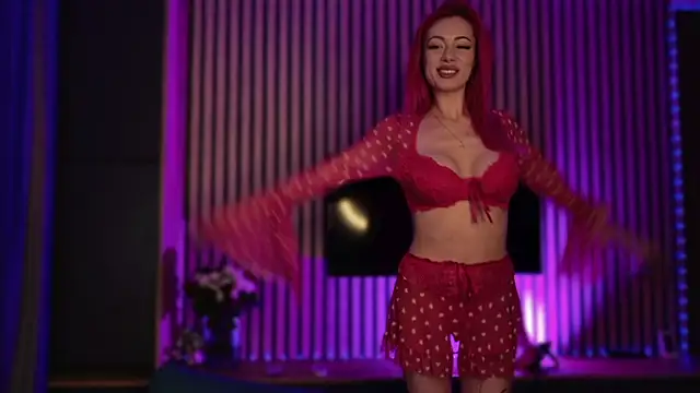 Snapshot of KaylieRosse chatting on February 15, 2026, 6:07 pm KaylieRosse online show from February 15, 2026, 6:07 pm