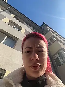 Snapshot of KaylieRosse chatting on March 14, 2026, 1:28 pm KaylieRosse online show from March 14, 2026, 1:28 pm