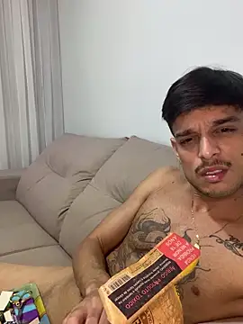 ruffvip online show from February 3, 2026, 2:53 am