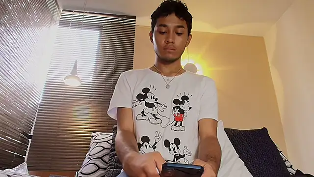 Damon Salvarote S online show from February 17, 2026, 7:33 pm