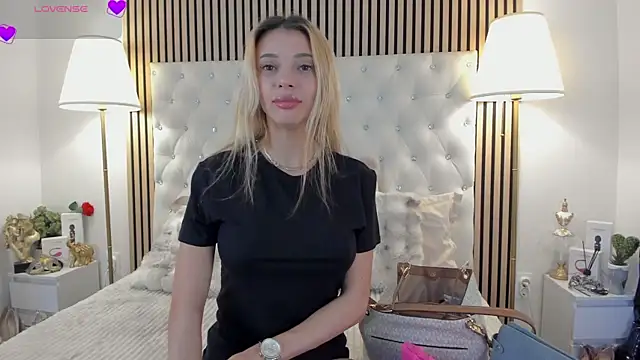 dariadoll online show from June 7, 2026, 8:19 am