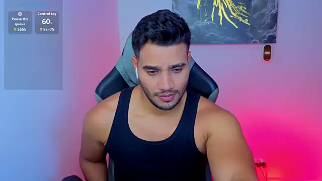 Snapshot of AndresRodriguez1 chatting on June 8, 2026, 10:10 pm AndresRodriguez1 online show from June 8, 2026, 10:10 pm
