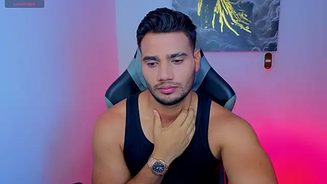 Snapshot of AndresRodriguez1 chatting on June 9, 2026, 1:12 pm AndresRodriguez1 online show from June 9, 2026, 1:12 pm