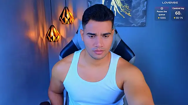 AndresRodriguez1 online show from April 30, 2026, 1:51 pm