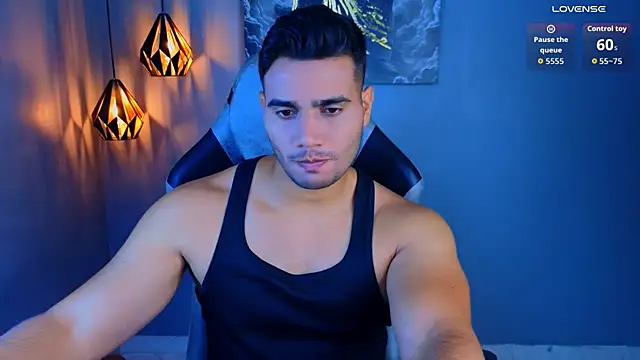 AndresRodriguez1 online show from May 2, 2026, 12:21 pm