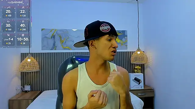 JDWhite18 online show from August 4, 2026, 3:33 am