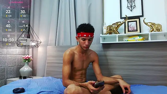 JDWhite18 online show from February 13, 2026, 4:12 am